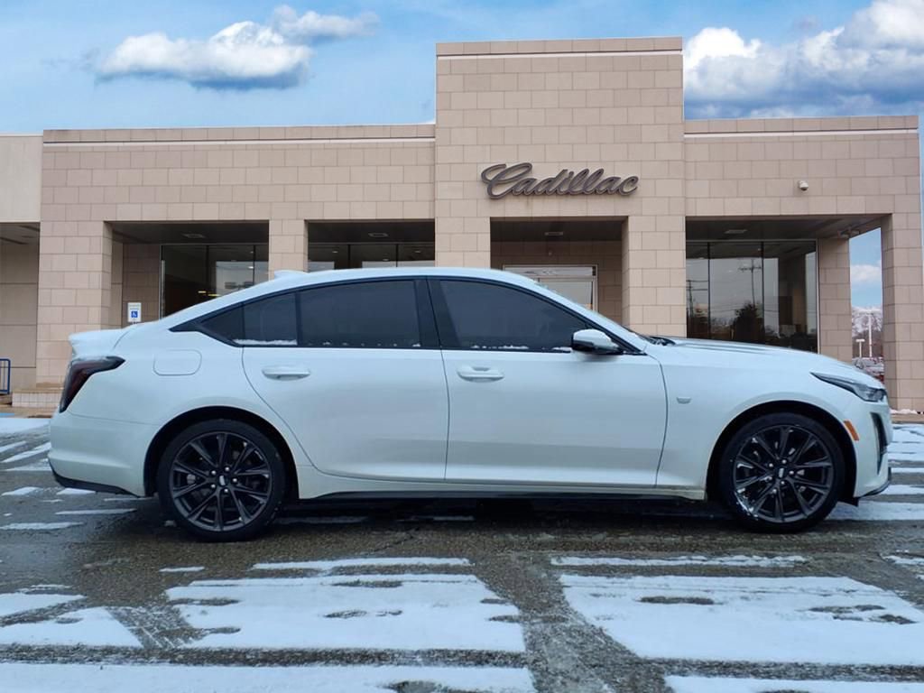 Used 2022 Cadillac CT5 Sport image 4