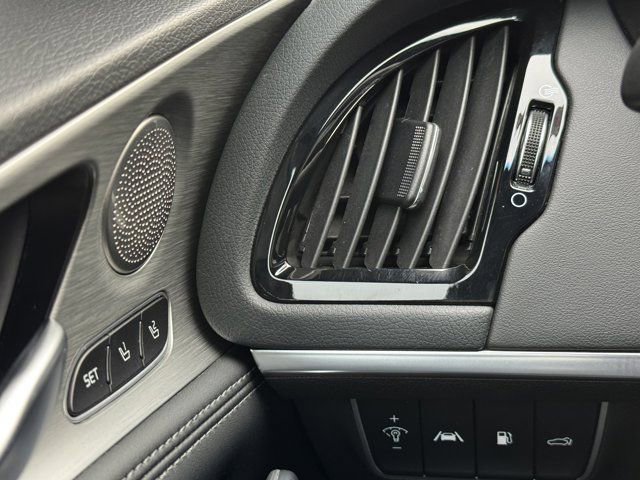 Used 2023 Kia Stinger GT2 image 13