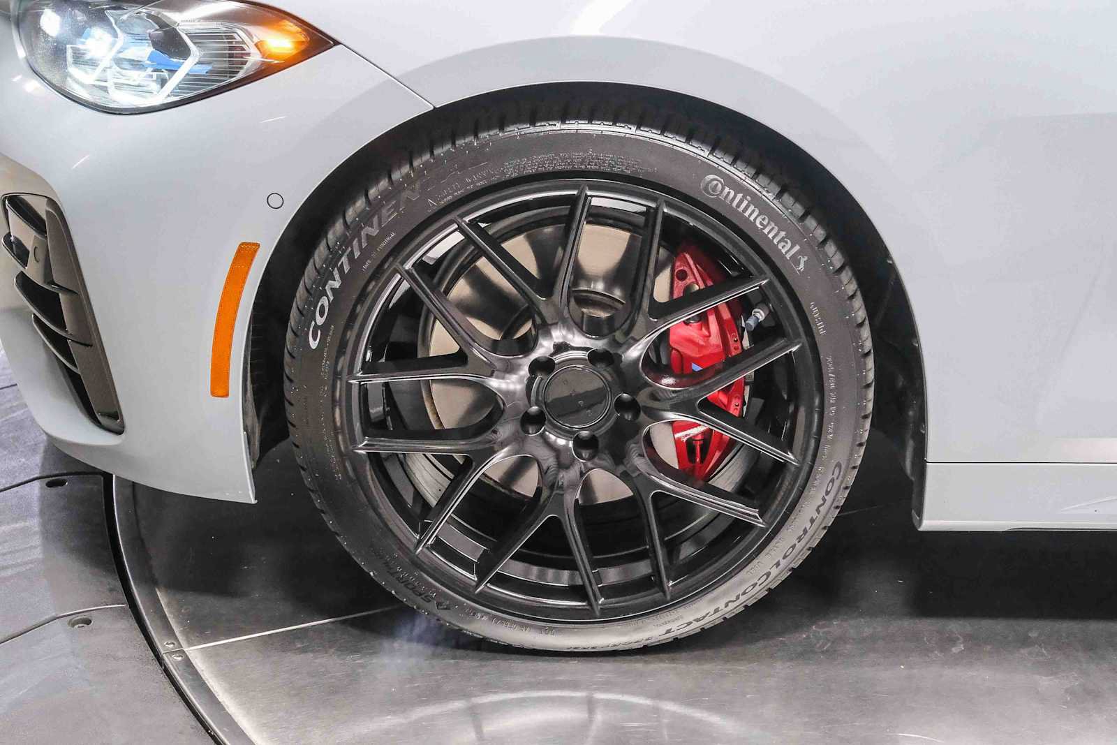 Used 2022 BMW M440i Coupe w/ M Carbon Exterior Package RWD image 10