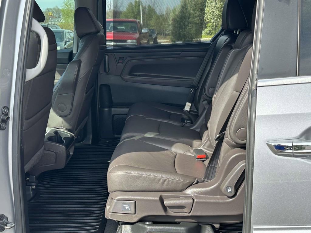 Used 2019 Honda Odyssey EX-L image 11