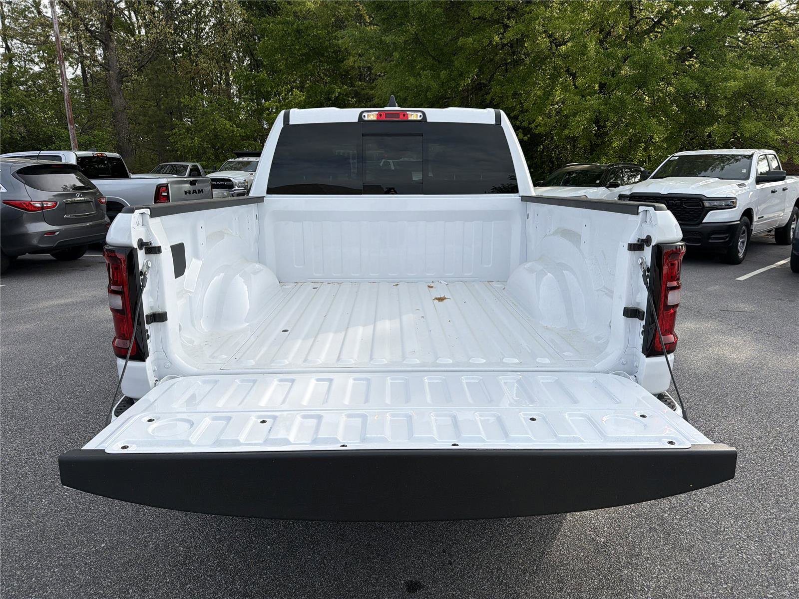 New 2026 RAM 1500 Big Horn AWD/4WD image 15
