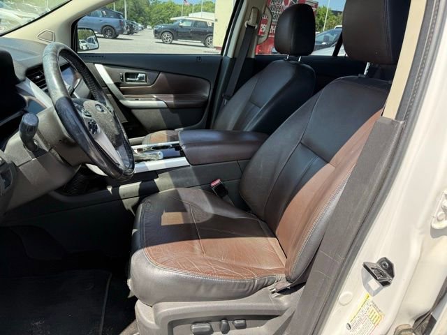 Used 2013 Ford Edge Limited FWD image 25
