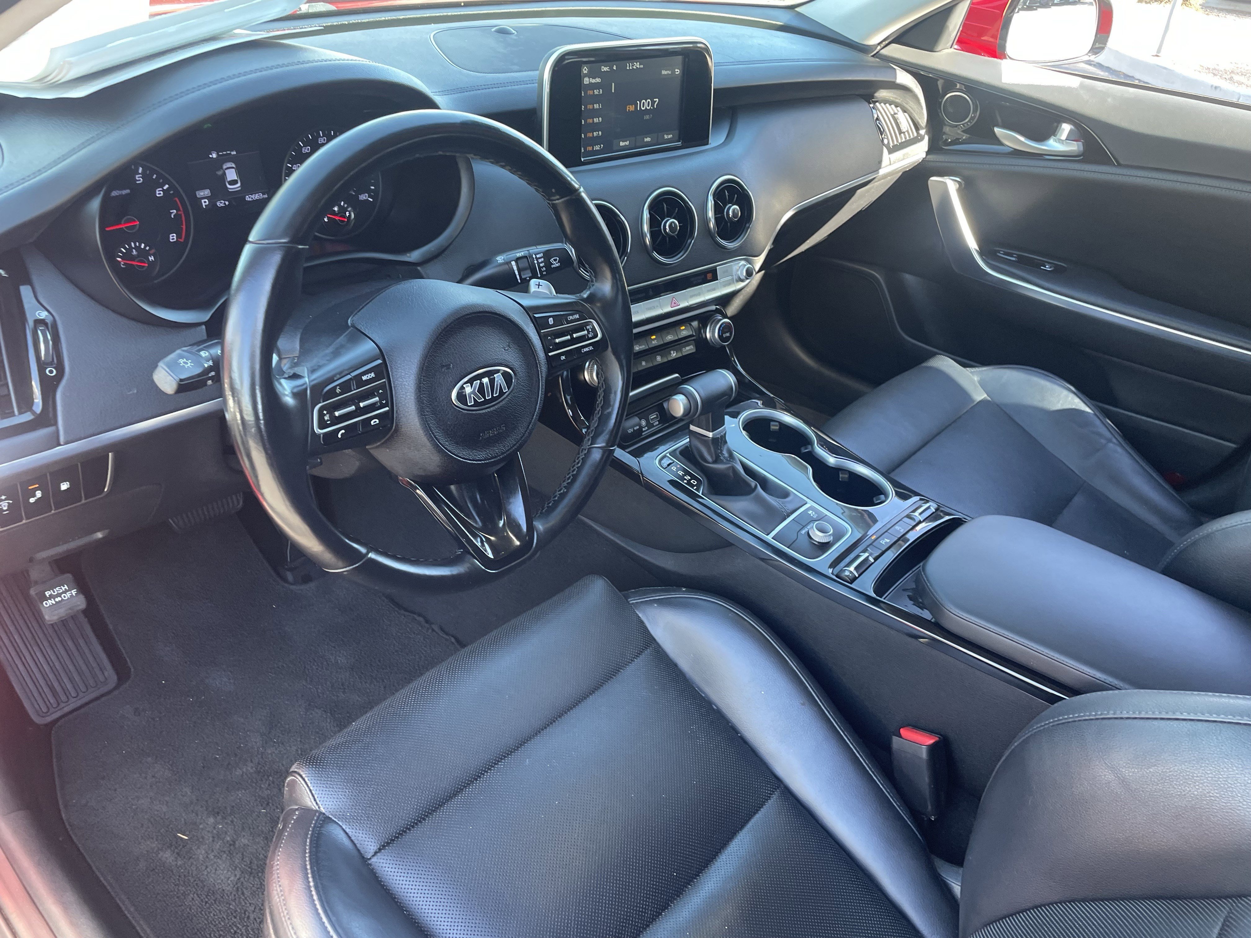 Used 2019 Kia Stinger image 16