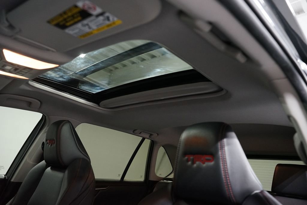 Certified 2021 Toyota RAV4 TRD Off-Road image 33