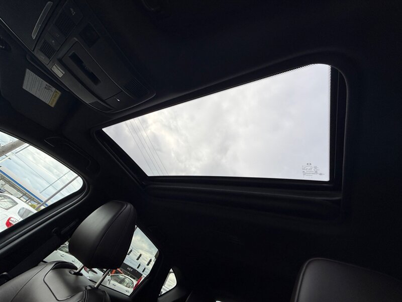 Used 2019 MAZDA CX-5 Signature AWD/4WD image 25