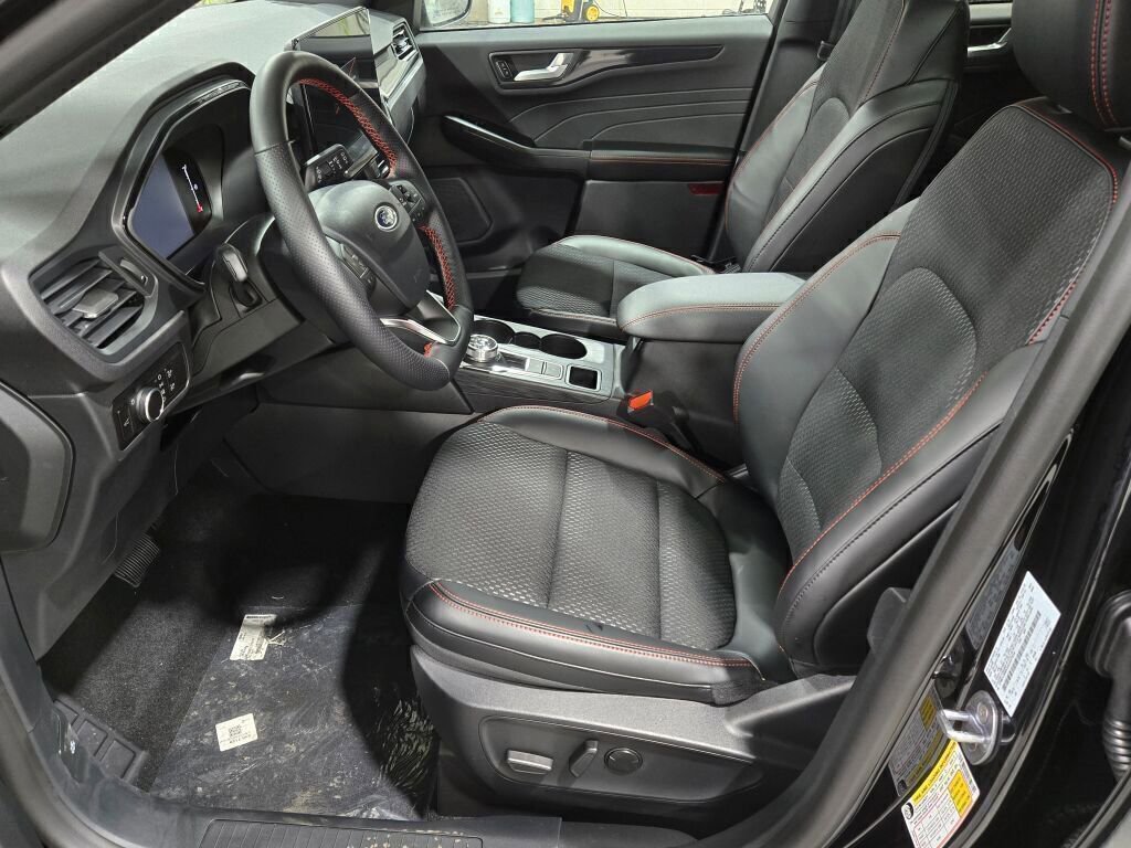 New 2025 Ford Escape ST-Line w/ Tech Pack #1 image 20
