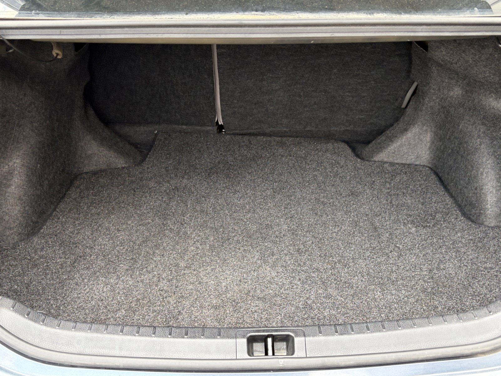 Used 2016 Toyota Corolla LE FWD image 27