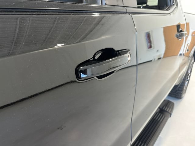 Certified 2023 GMC Sierra 1500 AT4 AWD/4WD image 11