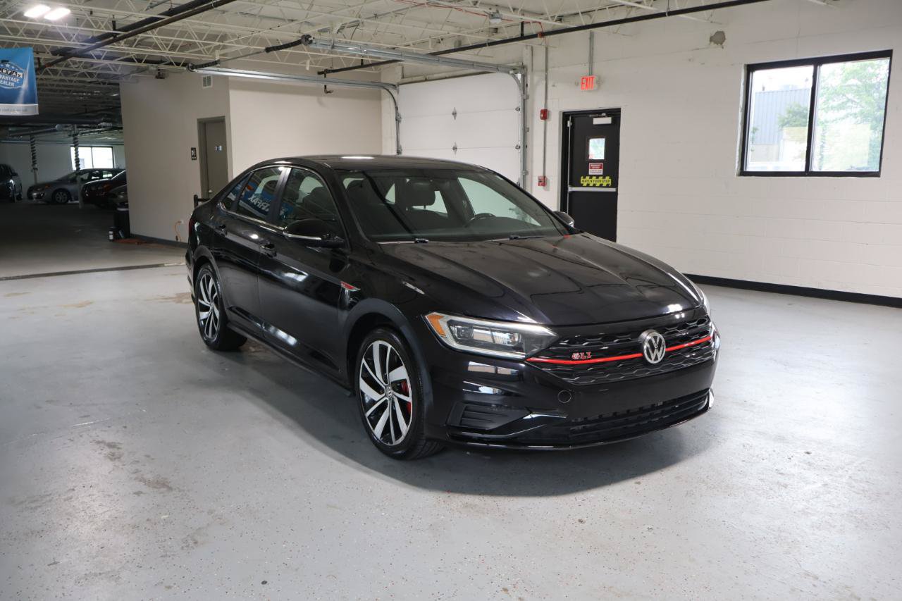 Used 2019 Volkswagen Jetta GLI FWD image 11