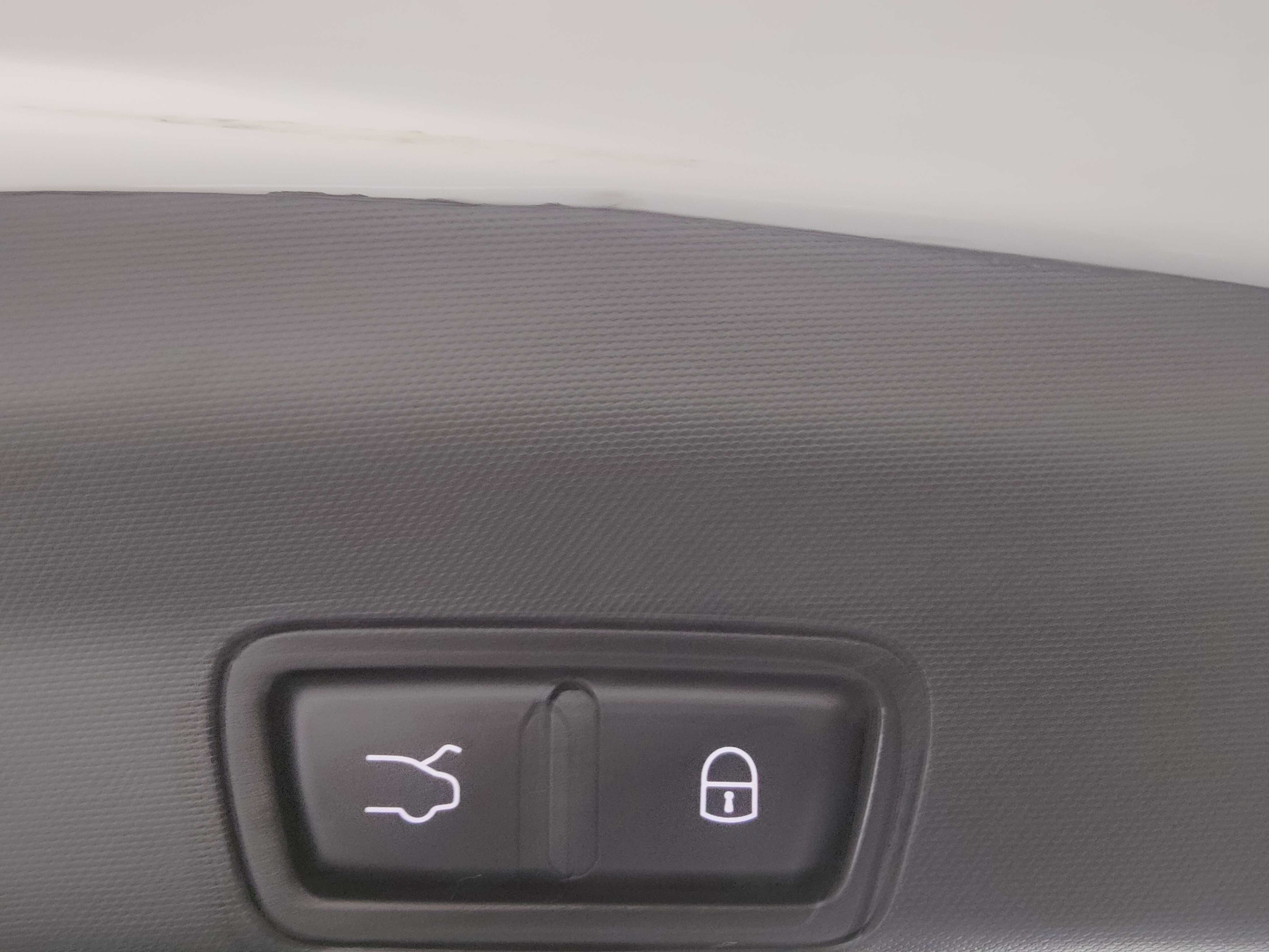 Used 2024 Alfa Romeo Stelvio Sprint image 16
