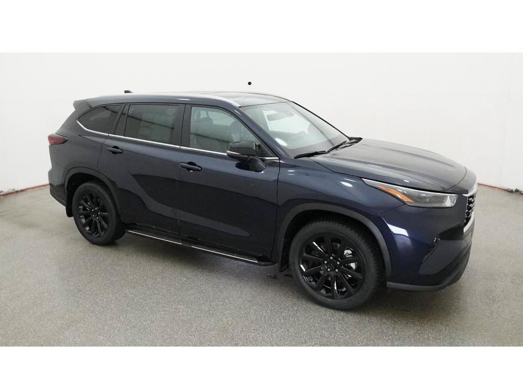 New 2026 Toyota Highlander XLE AWD/4WD image 12