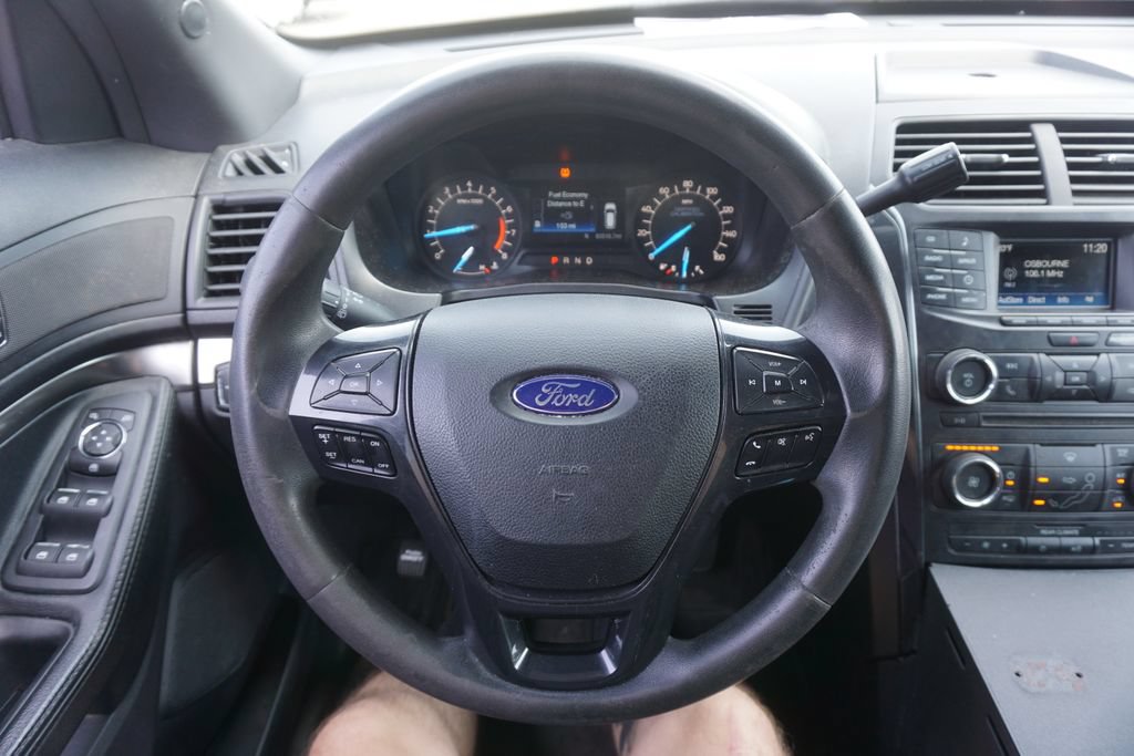 Used 2019 Ford Explorer 4WD Police Interceptor image 3