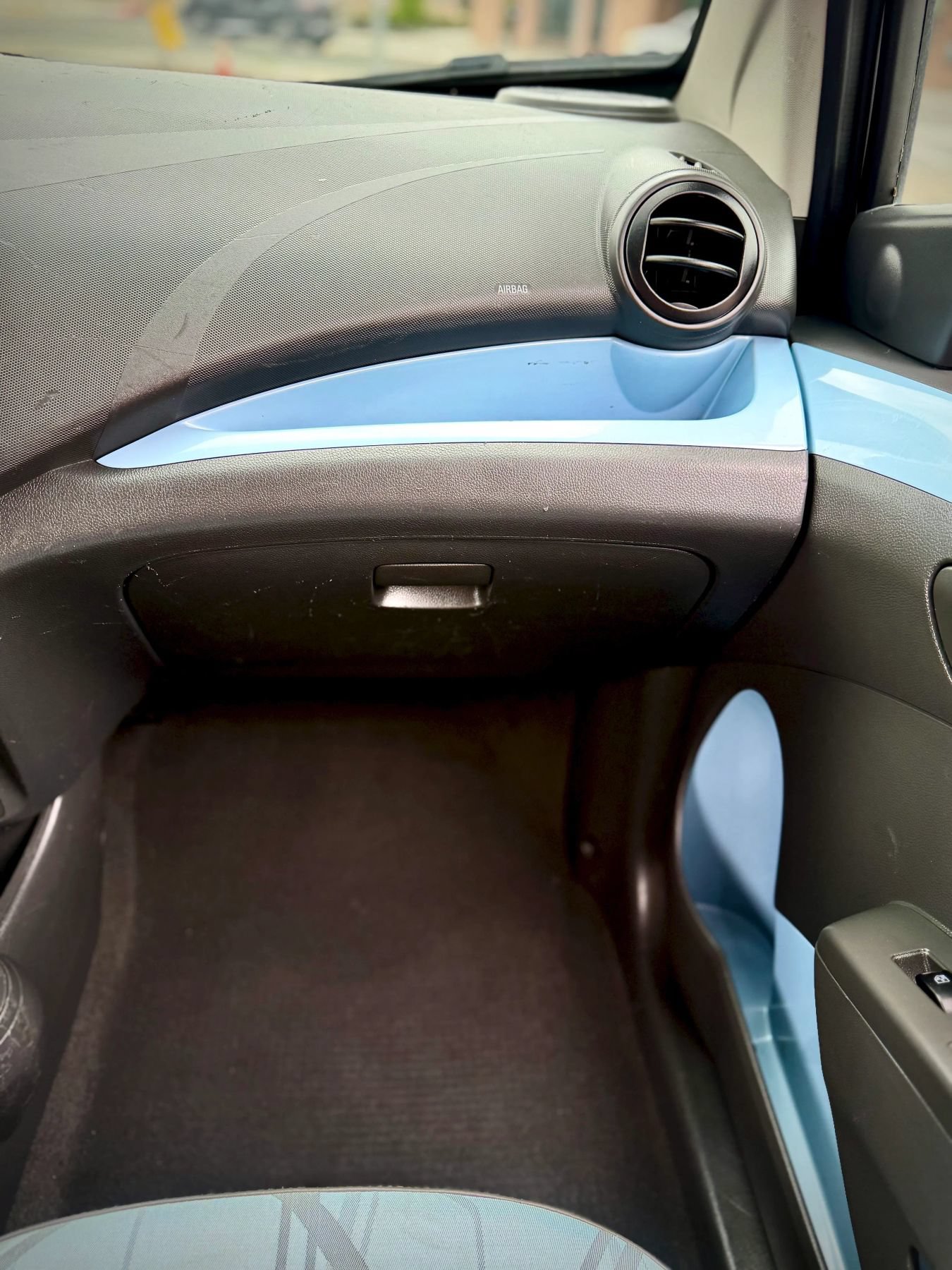 Used 2015 Chevrolet Spark LT FWD image 20