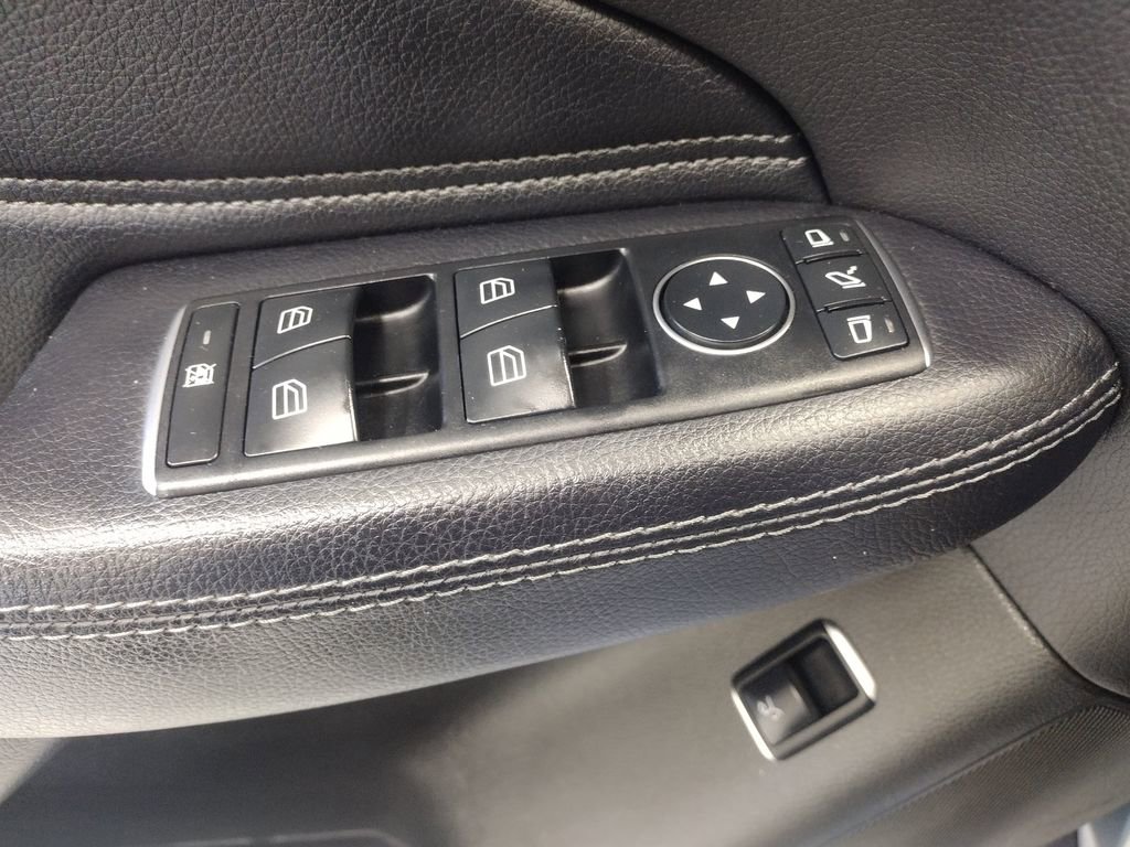 Used 2019 Mercedes-Benz GLS 450 4MATIC image 23