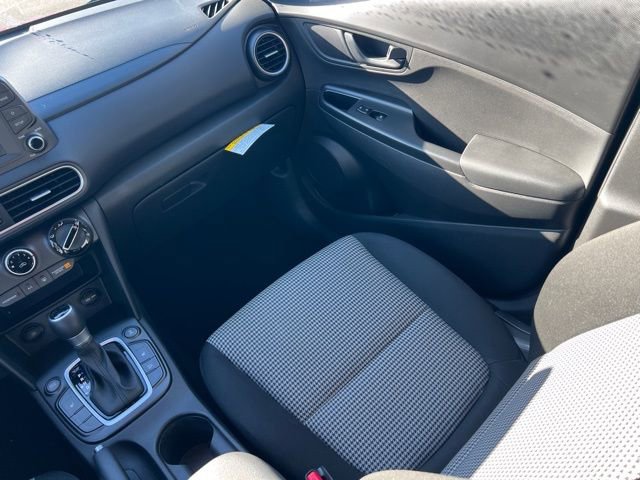 Used 2021 Hyundai Kona SEL w/ Cargo Package image 10
