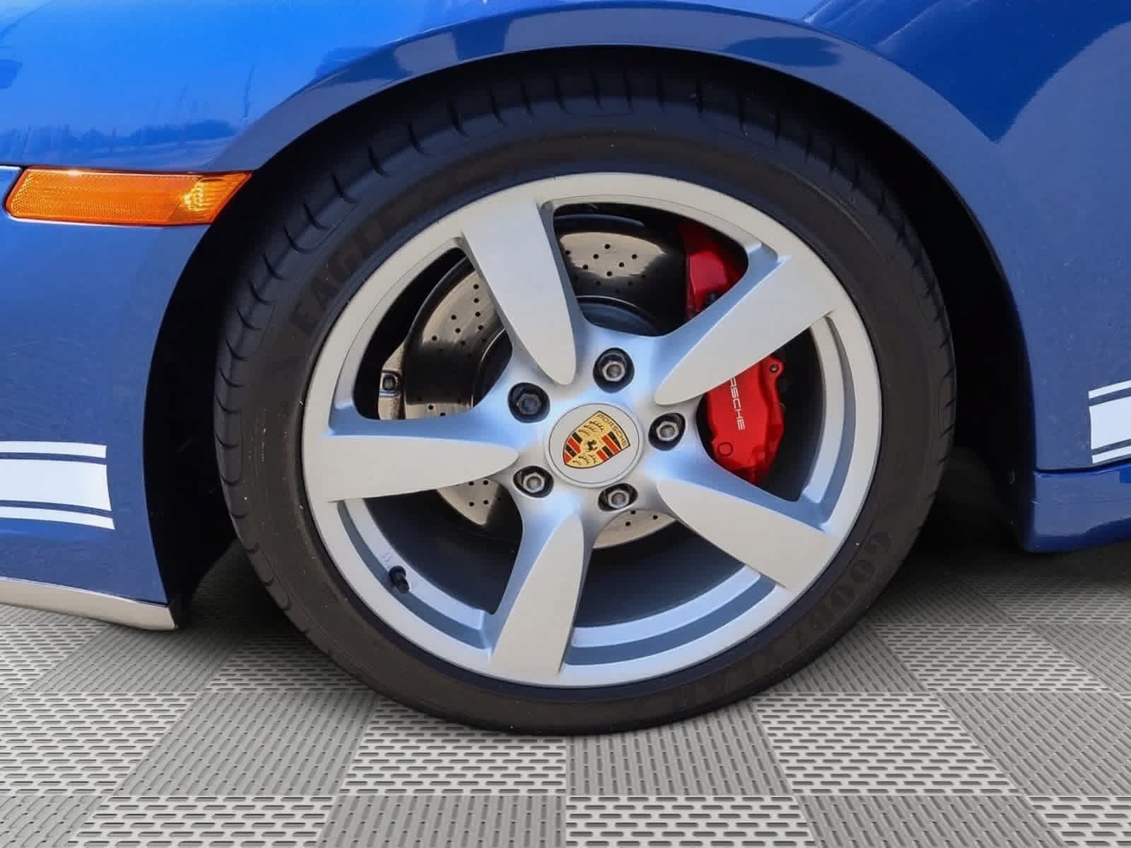 Used 2006 Porsche Cayman S RWD image 17