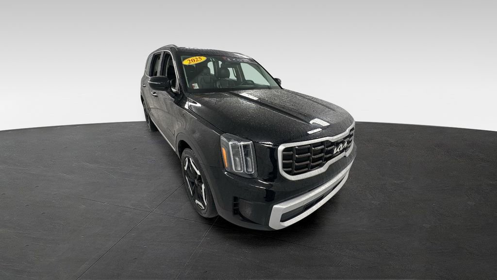 Used 2025 Kia Telluride S