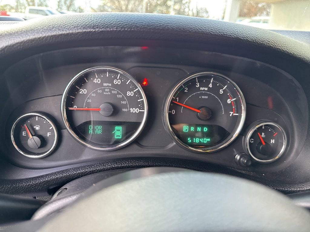 Used 2018 Jeep Wrangler Unlimited Sahara w/ Connectivity Group image 20