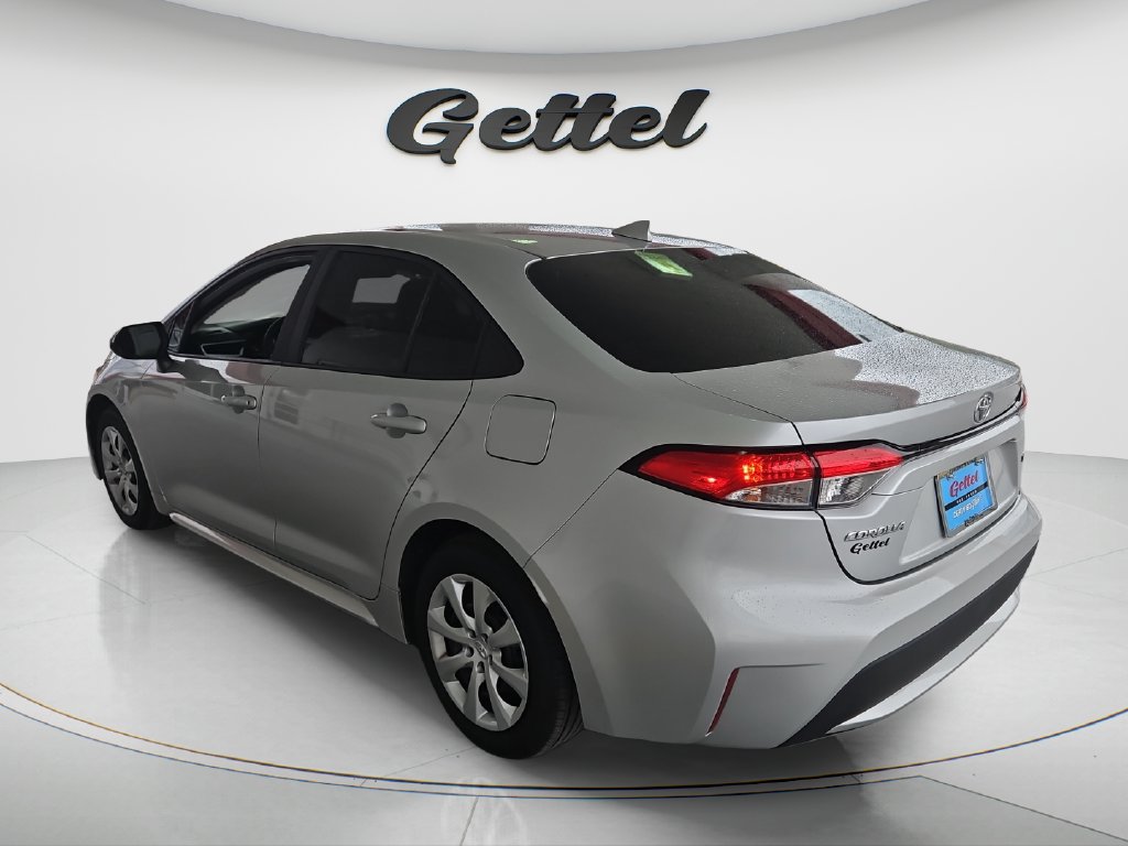 Certified 2022 Toyota Corolla LE FWD image 7