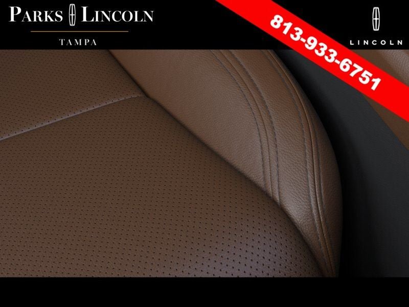 New 2026 Lincoln Aviator Reserve w/ Luxury Package RWD image 16