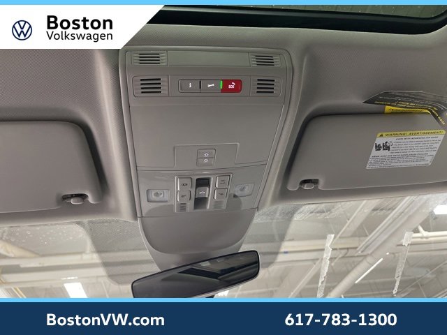 New 2026 Volkswagen Taos SE image 23