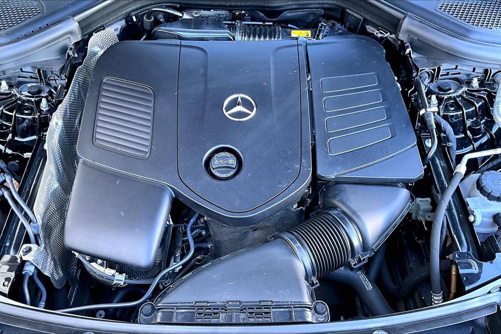 Used 2023 Mercedes-Benz GLC 300 4MATIC image 34