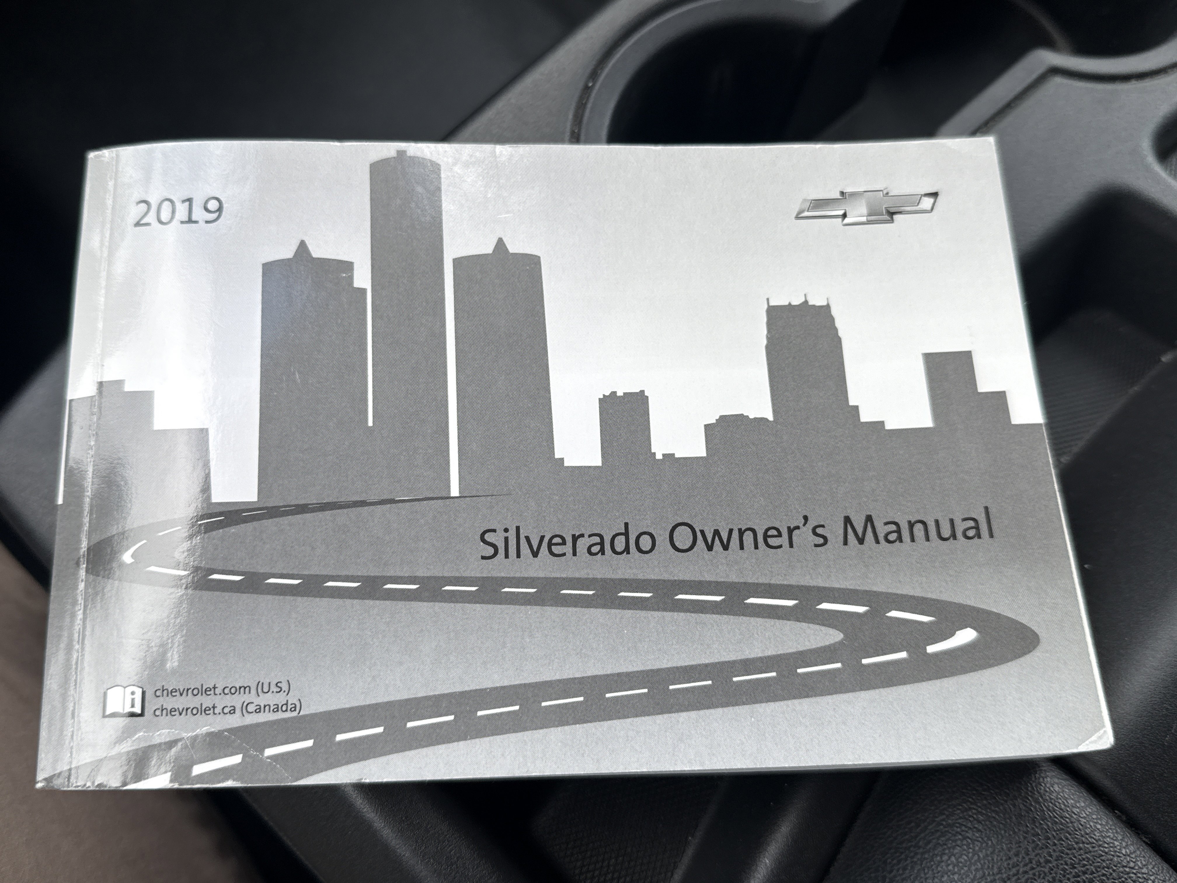 Used 2019 Chevrolet Silverado 1500 Custom w/ Custom Value Package image 32