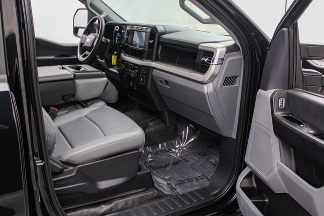 Used 2024 Ford F350 XL w/ XL Driver Assist Package AWD/4WD image 23