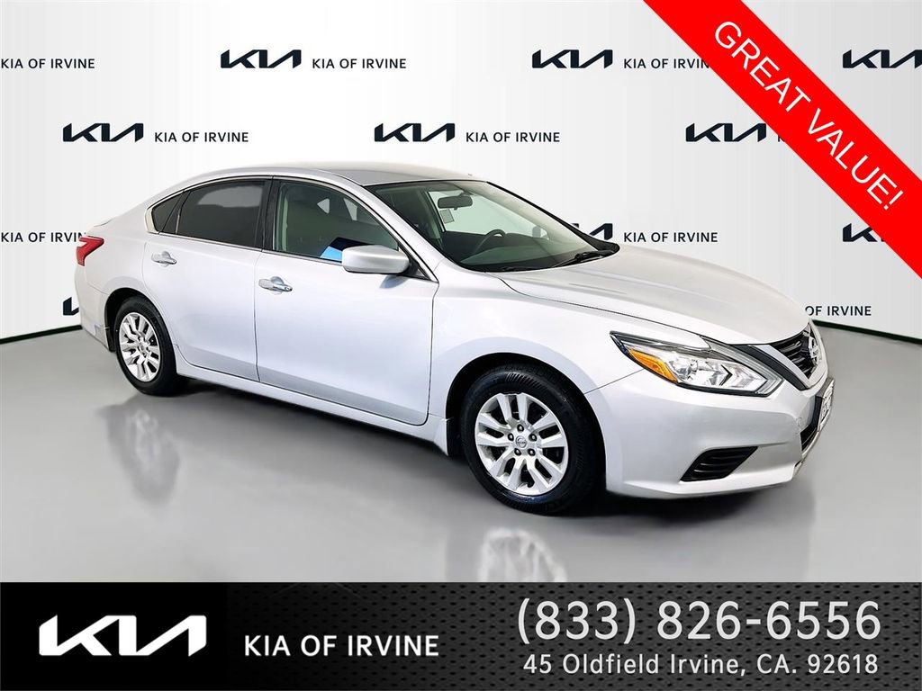 Used 2017 Nissan Altima 2.5 S w/ Power Driver Seat Package FWD image 1