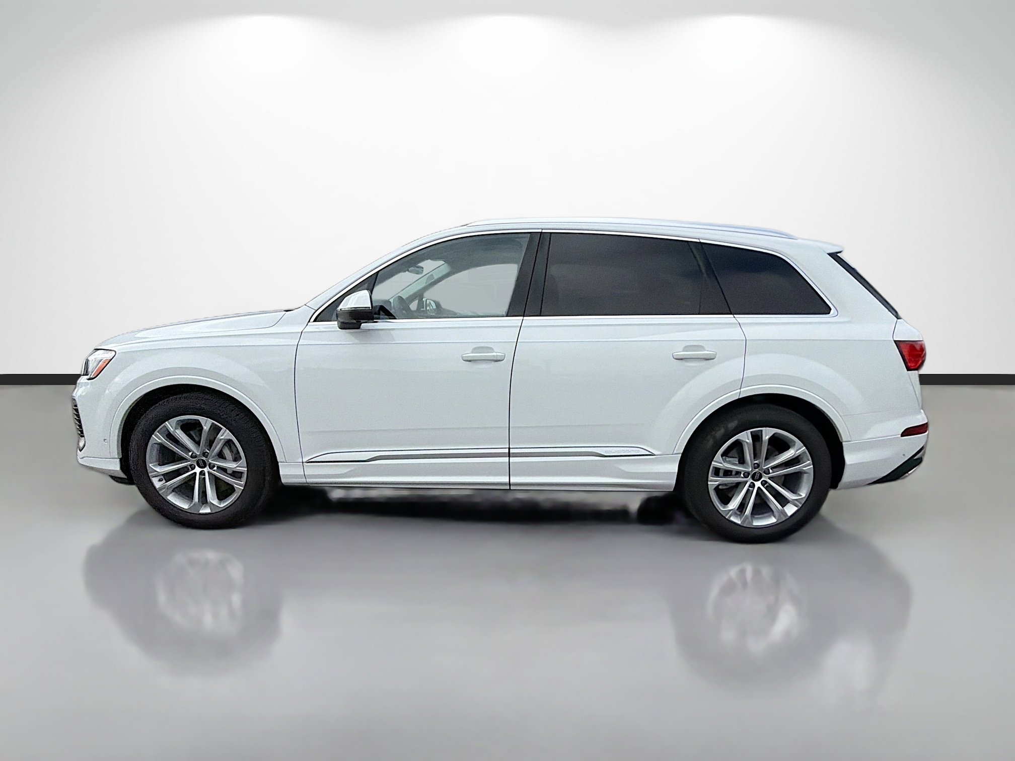 Certified 2026 Audi Q7 3.0T Premium Plus w/ Premium Plus Package image 6