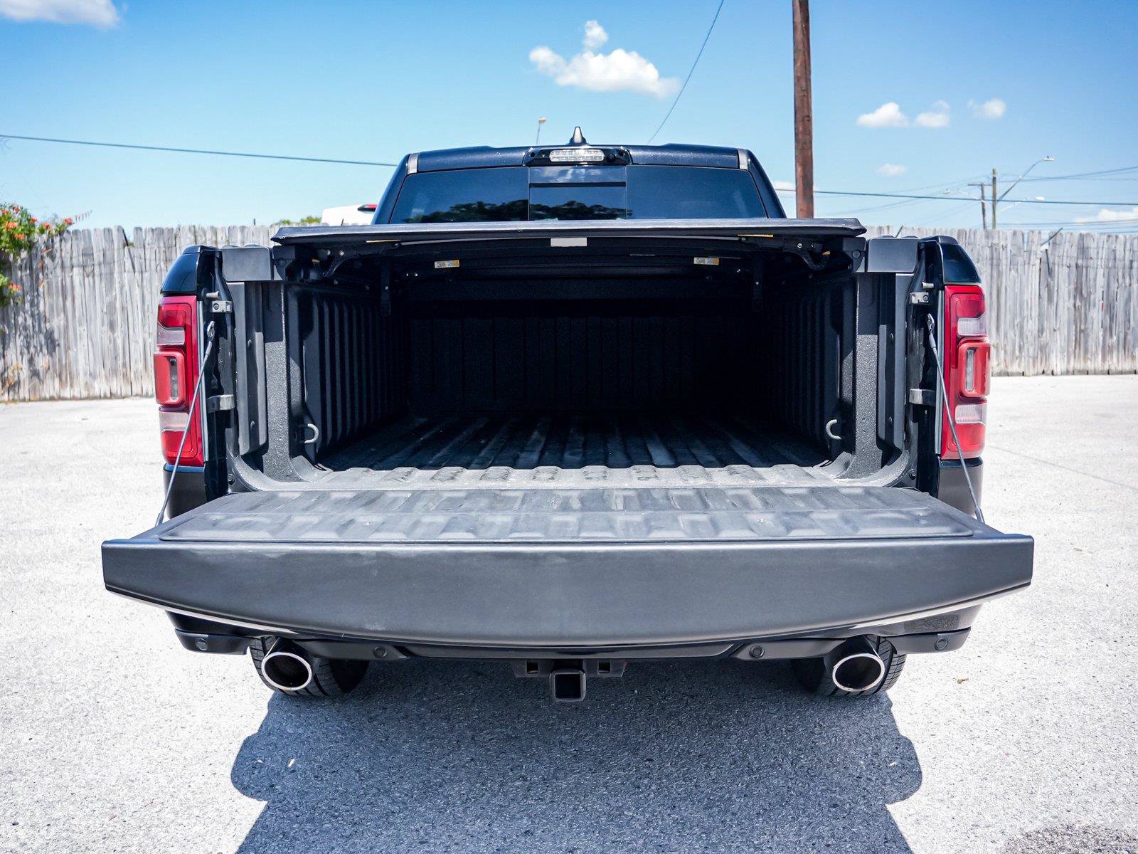 Used 2022 RAM 1500 Limited AWD/4WD image 29