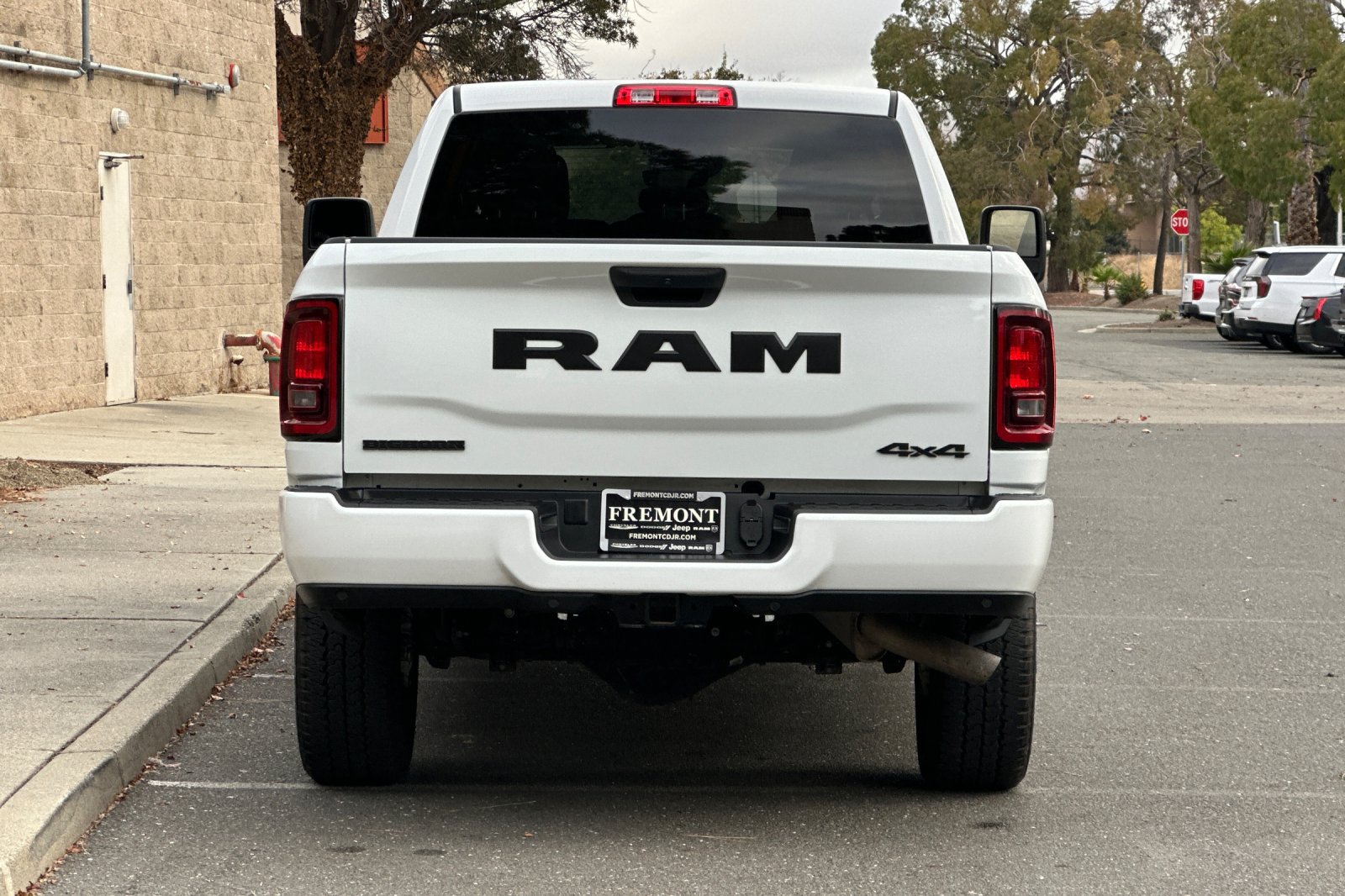 Used 2025 RAM 2500 Big Horn AWD/4WD image 4