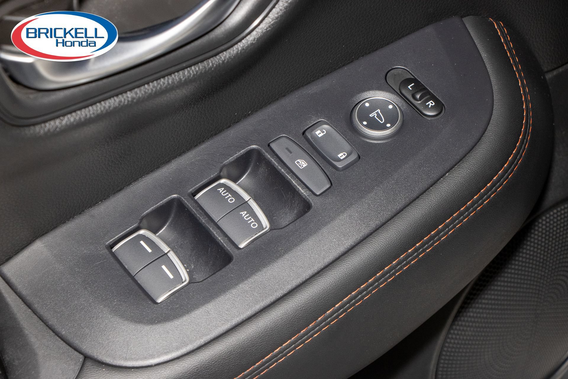 Certified 2025 Honda HR-V Sport image 25