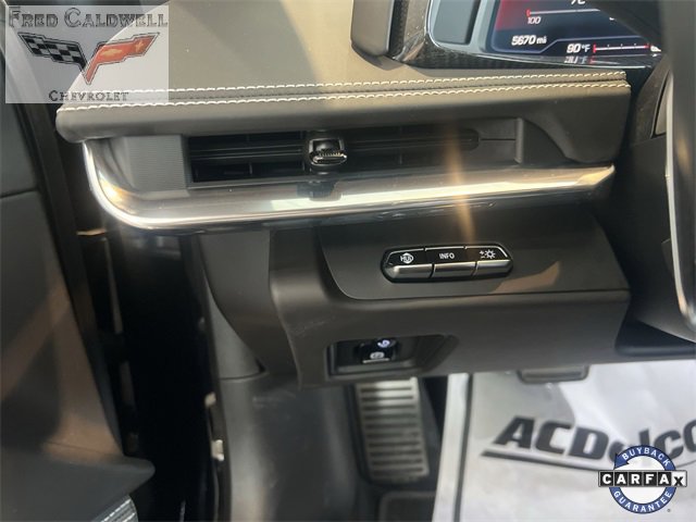 Certified 2020 Chevrolet Corvette Stingray Premium Cpe w/ 3LT Preferred Equipment Group image 17