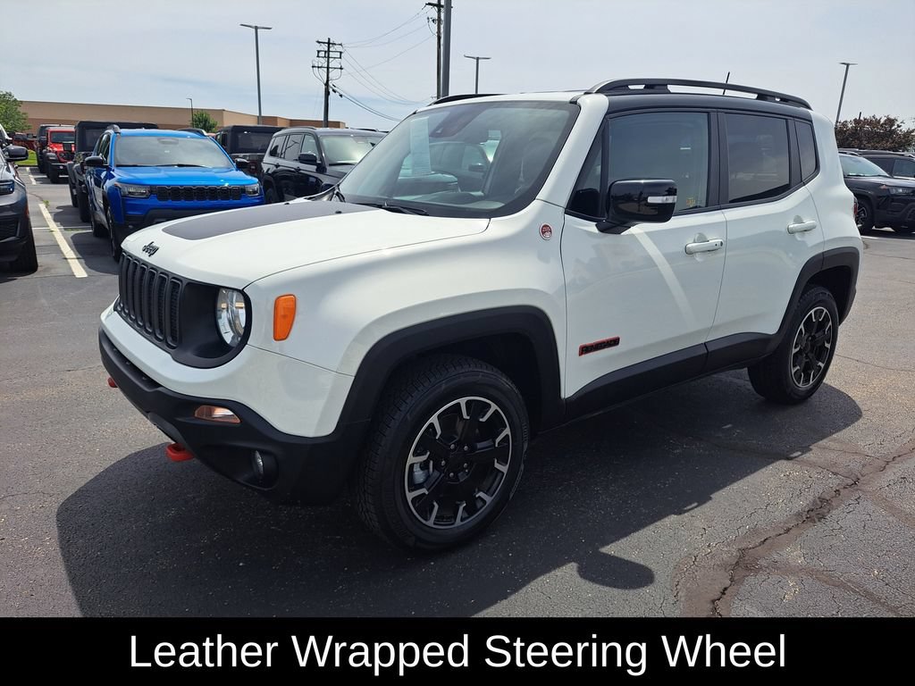 Used 2023 Jeep Renegade Trailhawk w/ Trailhawk Elite Group AWD/4WD image 6