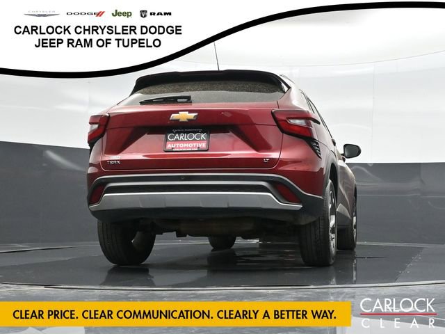 Used 2025 Chevrolet Trax LT w/ Driver Confidence Package image 48