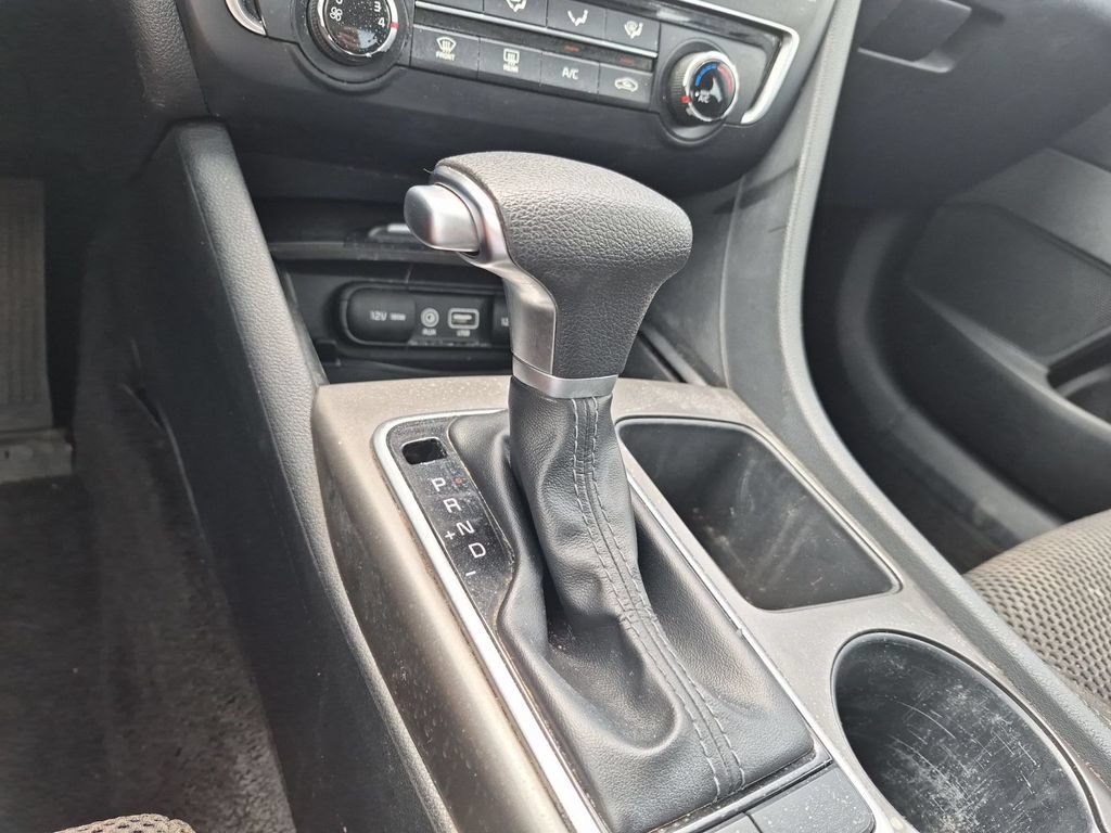 Used 2019 Kia Optima LX FWD image 26