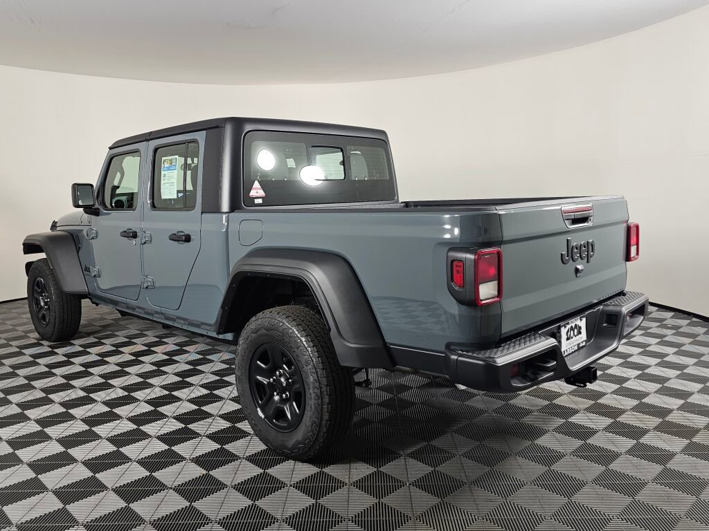 New 2025 Jeep Gladiator Sport image 6