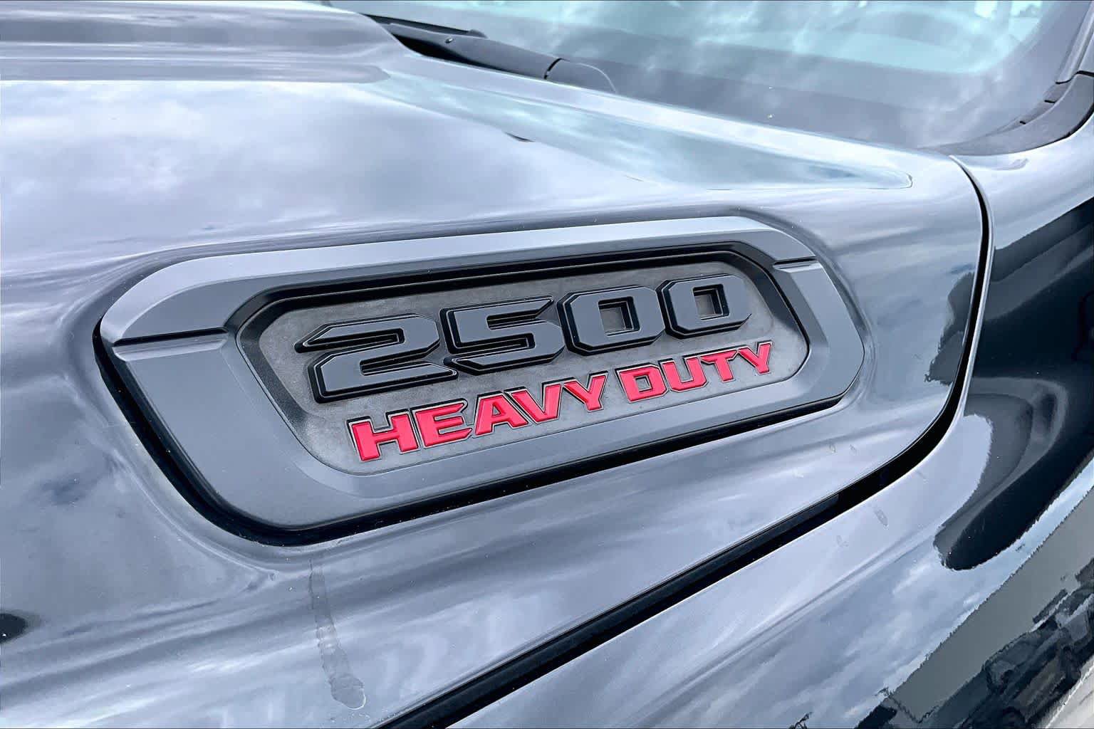 Used 2019 RAM 2500 Laramie w/ Night Edition AWD/4WD image 30