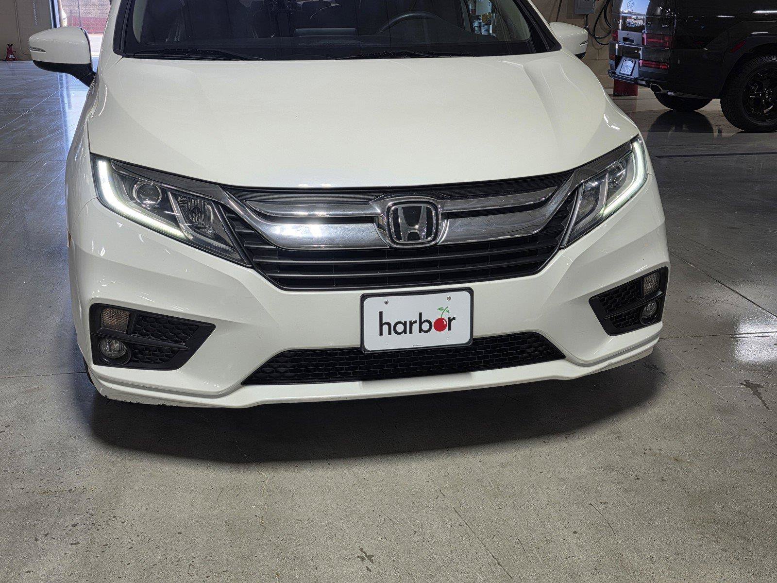 Used 2018 Honda Odyssey EX image 9