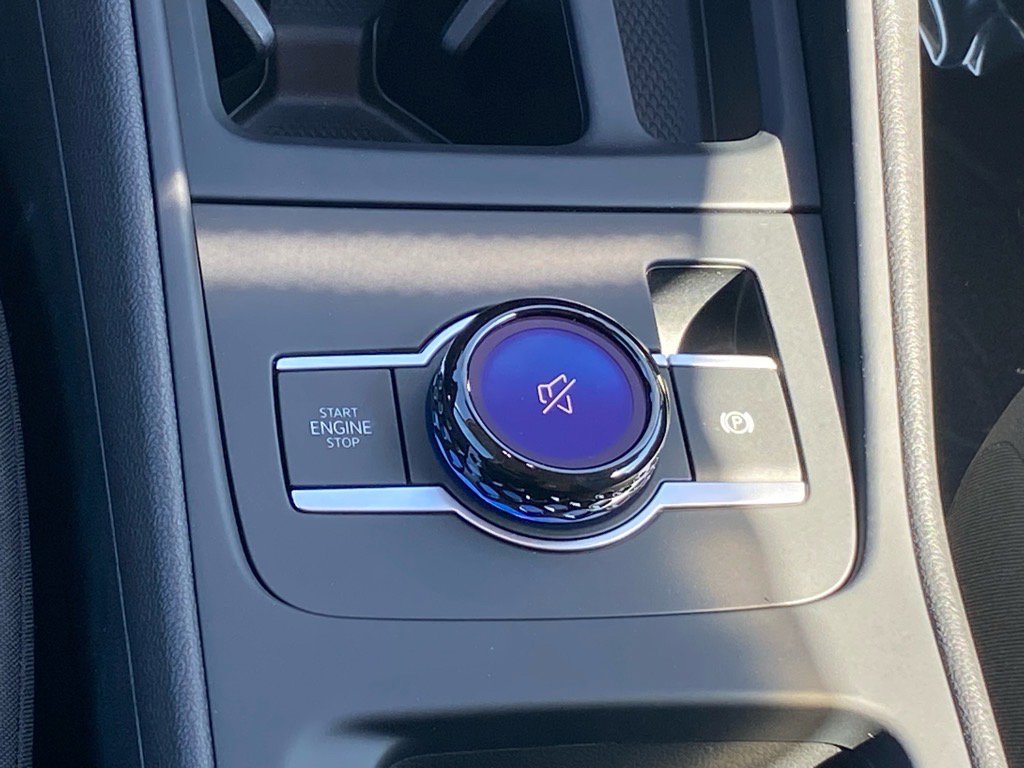 New 2025 Volkswagen Tiguan S image 7