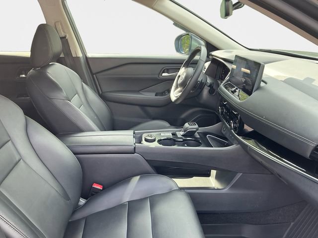 Used 2024 Nissan Rogue SL w/ SL Premium Package AWD/4WD image 16