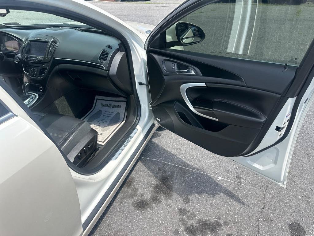 Used 2014 Buick Regal GS w/ Driver Confidence Package #1 AWD/4WD image 36