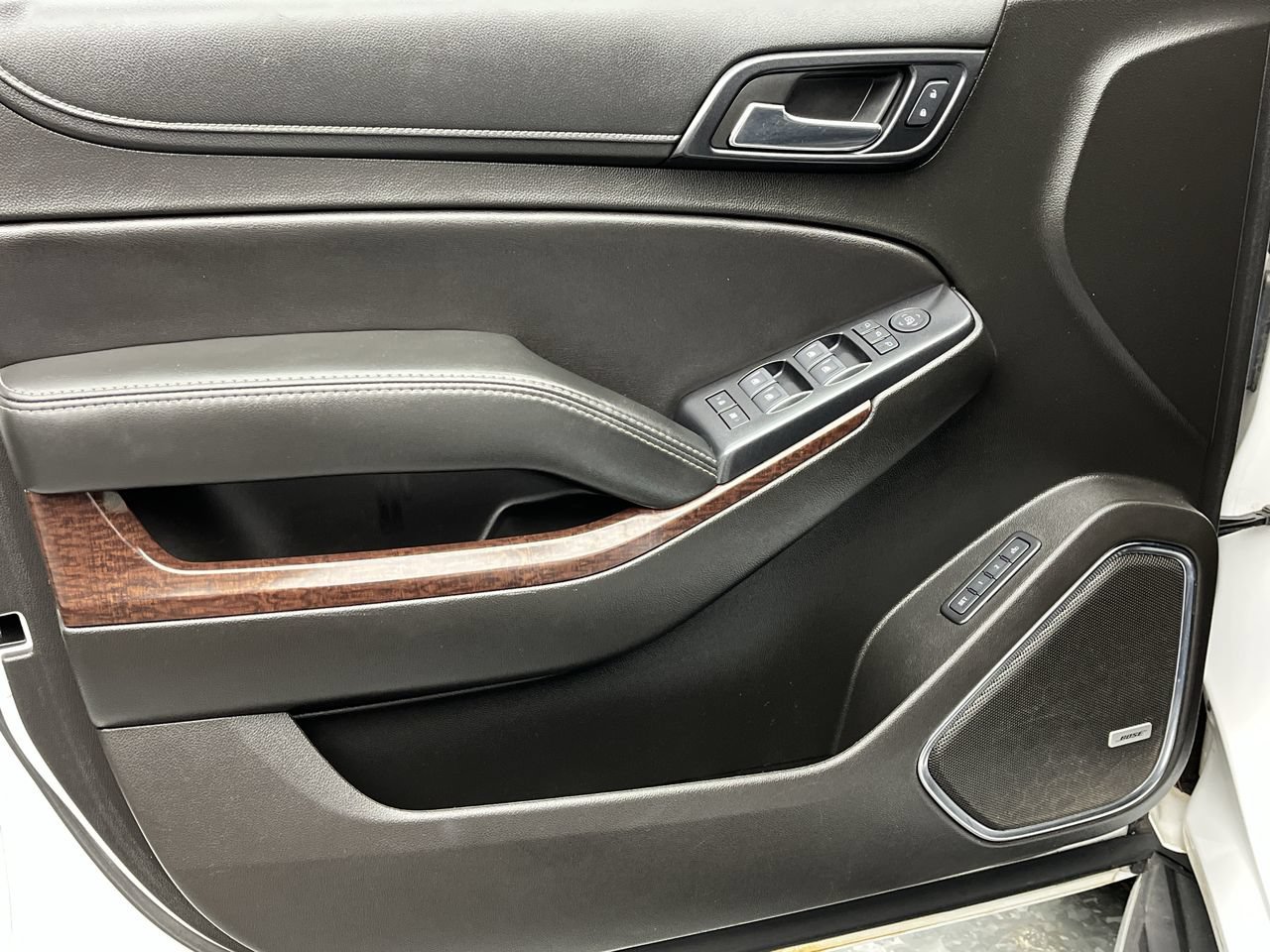 Used 2018 GMC Yukon SLT AWD/4WD image 7