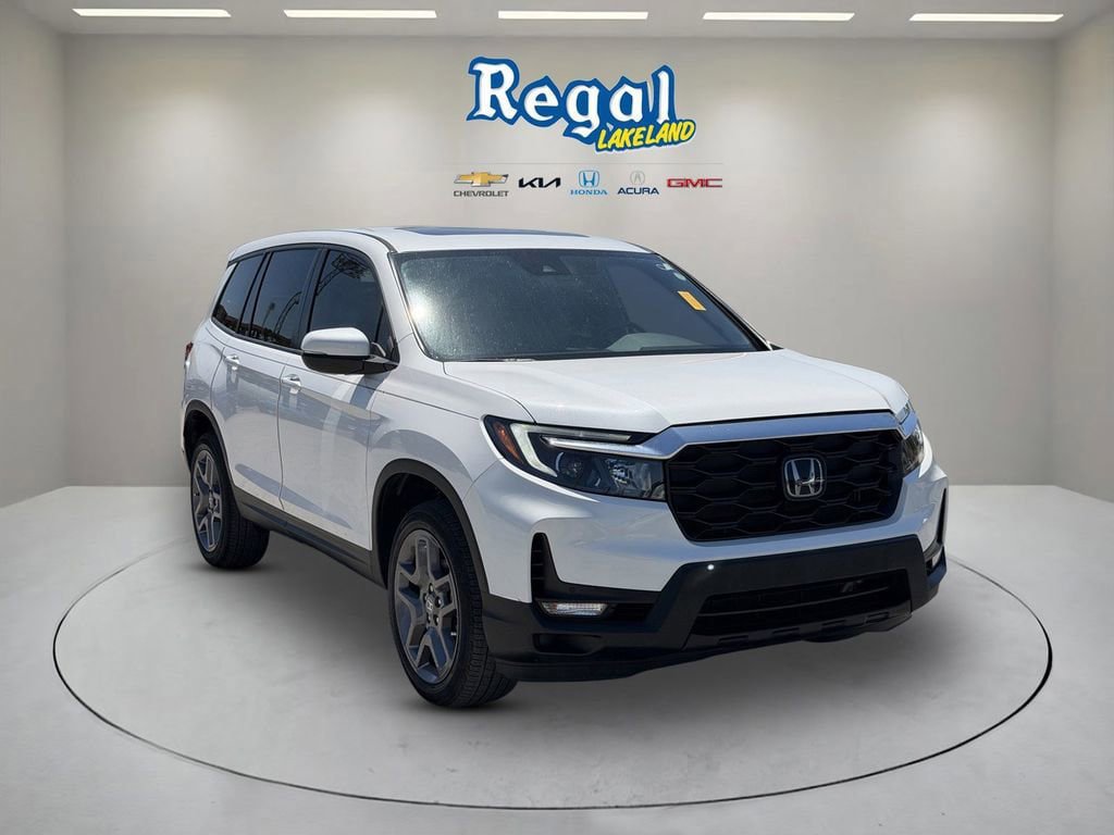 Used 2023 Honda Passport EX-L image 1