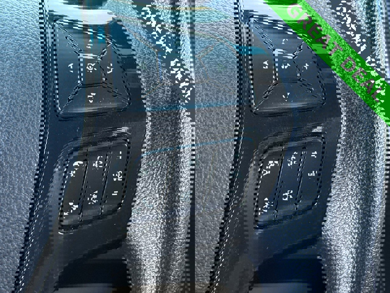 Used 2017 Ford Explorer XLT w/ Equipment Group 202A image 19