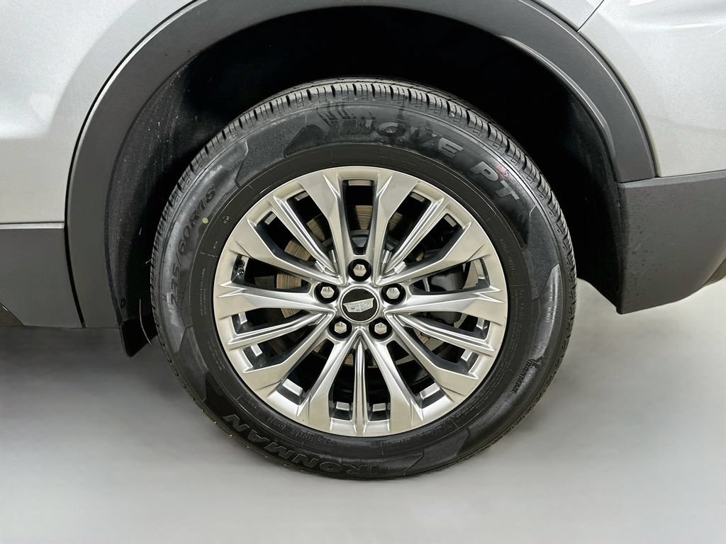 Used 2024 Cadillac XT4 Premium Luxury FWD image 34