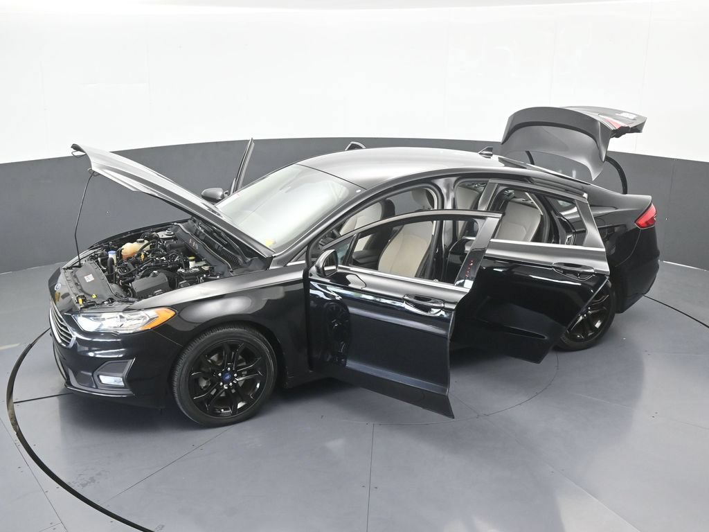 Used 2019 Ford Fusion SE w/ Equipment Group 151A FWD image 68