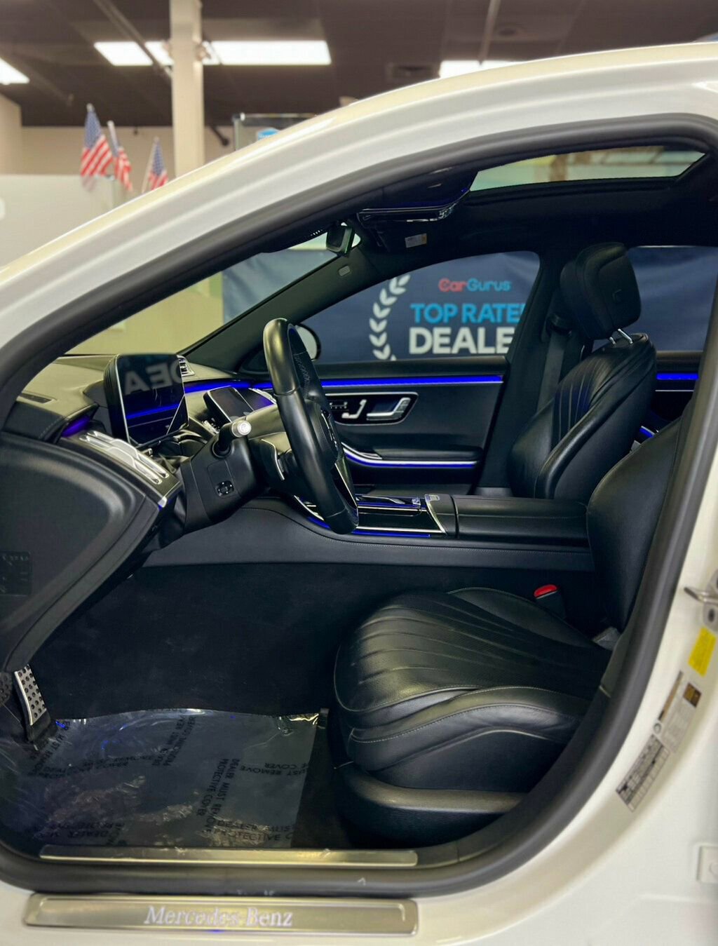Used 2023 Mercedes-Benz S 500 4MATIC w/ AMG Line image 16