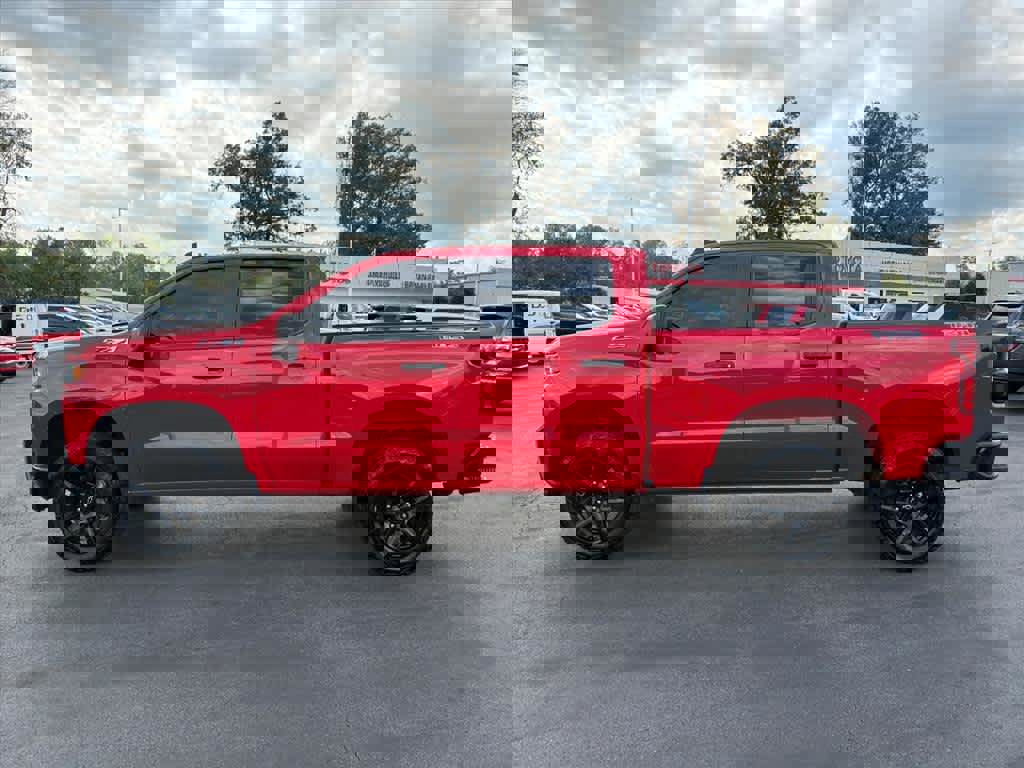 Used 2021 Chevrolet Silverado 1500 Custom Trail Boss w/ LPO, Dark Essentials Package image 26